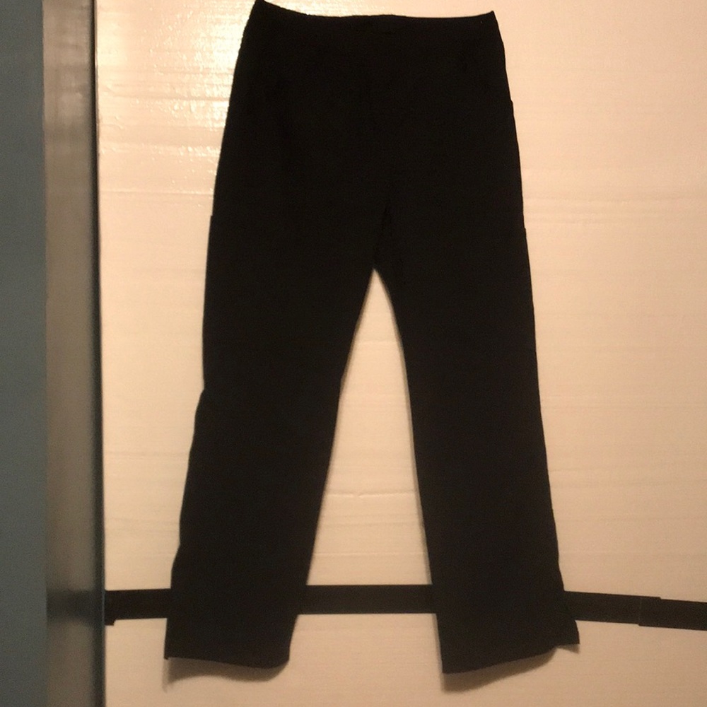 Medium black scrub bottoms